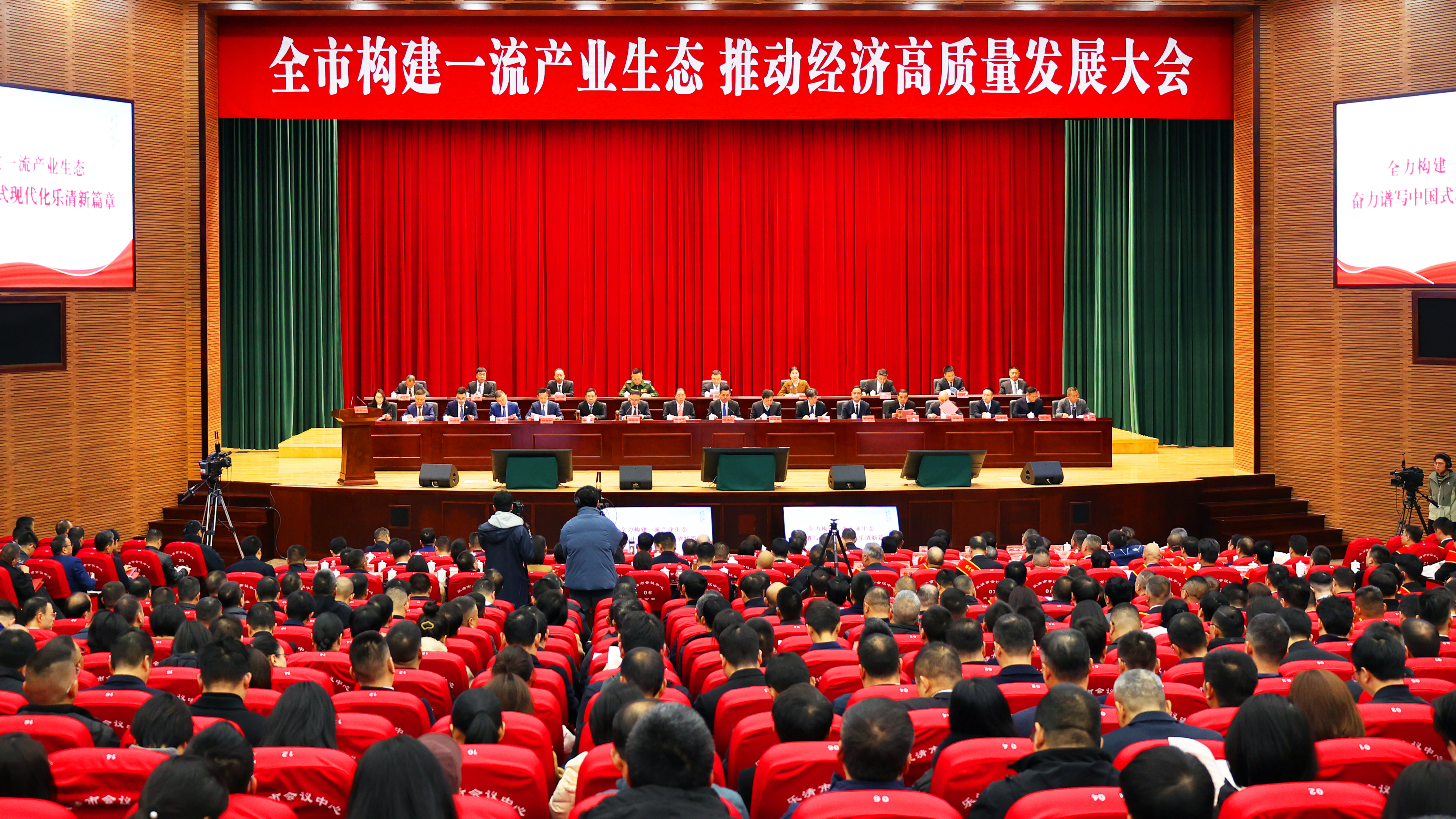 开门捷报！尊龙人生就是博获多项“热辣滚烫”大奖